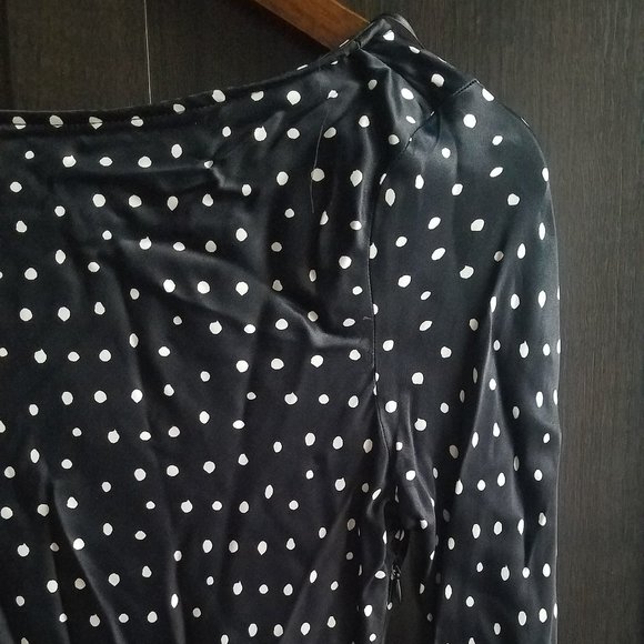 NWT POLKA DOT SATIN DRESS  BLACK / WHITE. - Picture 4 of 7